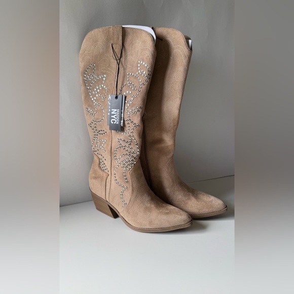Madden Nyc Shoes - Madden NYC Women's Studded Western Boots Beige Size 8 New with Tags
